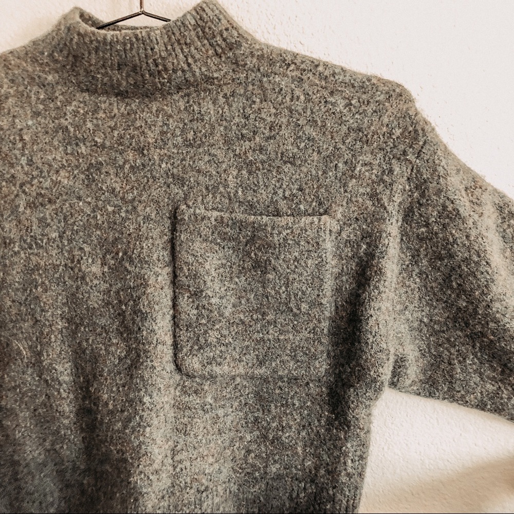 & Other Stories Dark Green Chest Pocket Knit Cropped Sweater. Size XS